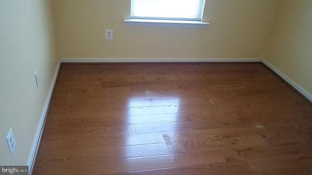2554 MIRANDA CT, Woodbridge, VA 22191