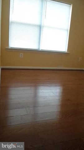 2554 MIRANDA CT, Woodbridge, VA 22191