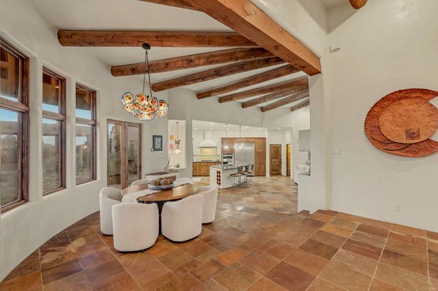 9800 Desert Mountain Road NE, Albuquerque, NM 87122