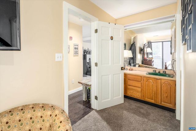 907 DIAMOND HILL CONDOS, Wintergreen Resort, VA 22967