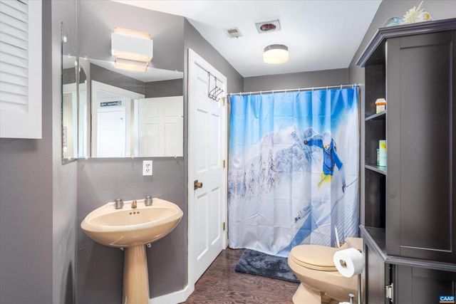 907 DIAMOND HILL CONDOS, Wintergreen Resort, VA 22967