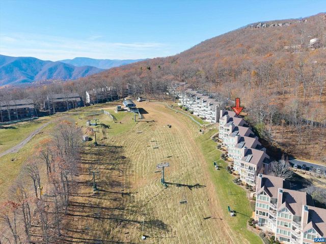 907 DIAMOND HILL CONDOS, Wintergreen Resort, VA 22967