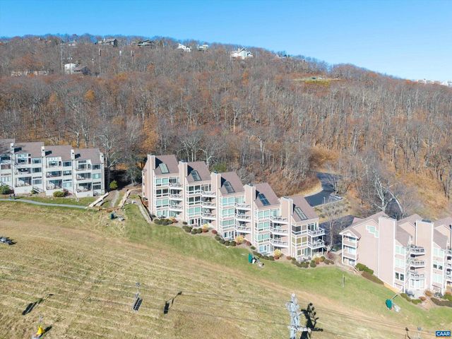 907 DIAMOND HILL CONDOS, Wintergreen Resort, VA 22967