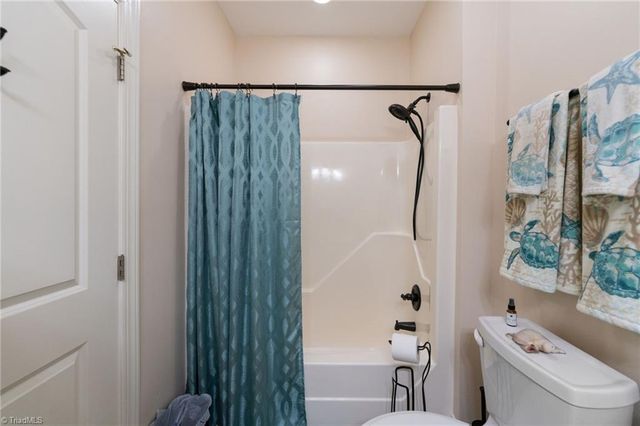 6821 Stone Gables Drive, Thomasville, NC 27360