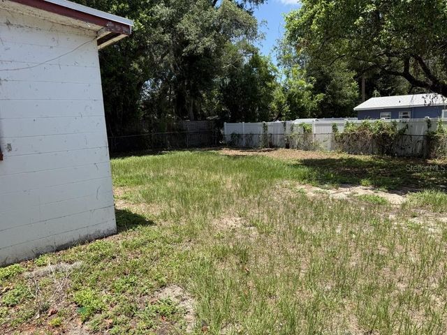 3012 E HANNA AVENUE, Tampa, FL 33610