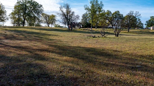 1090 Gibralter Road, Redding, CA 96003