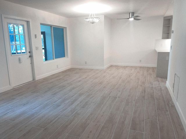 5993 La Pinata Boulevard D1, Greenacres, FL 33463