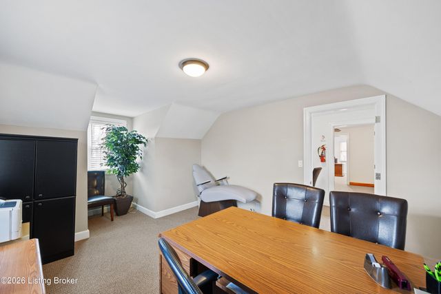 4816 Greenwood Rd, Louisville, KY 40258