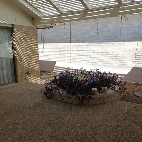 5837 Northgap Street, Windcrest, TX 78239