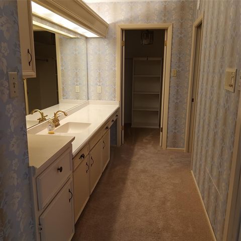 5837 Northgap Street, Windcrest, TX 78239