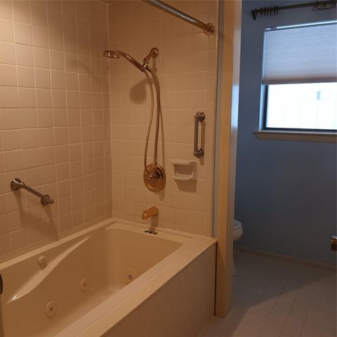 5837 Northgap Street, Windcrest, TX 78239