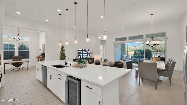 38500 N SCHOOL HOUSE Road 8, Cave Creek, AZ 85331