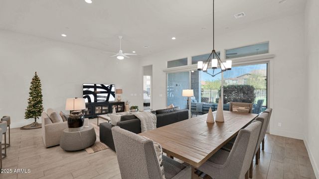 38500 N SCHOOL HOUSE Road 8, Cave Creek, AZ 85331