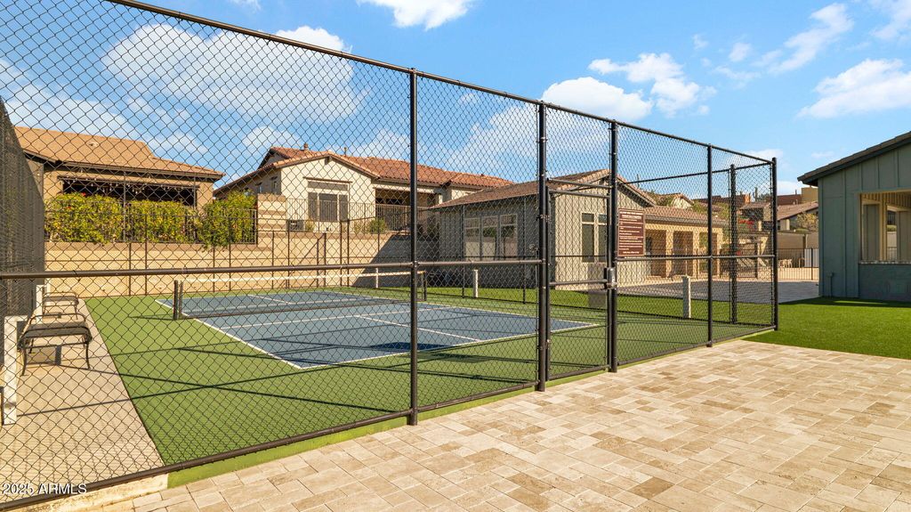 Image 34 of property listing at 38500 N SCHOOL HOUSE Road 8, Cave Creek, AZ 85331