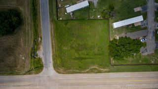 6102 N Lewis Avenue, Tulsa, OK 74130