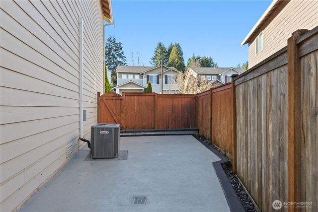 23215 DR SE 27th, Bothell, WA 98021