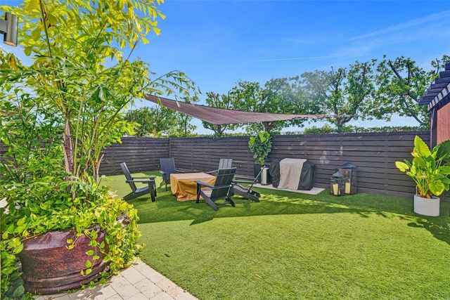 15501 NW 88th Avenue 15501, Miami Lakes, FL 33018