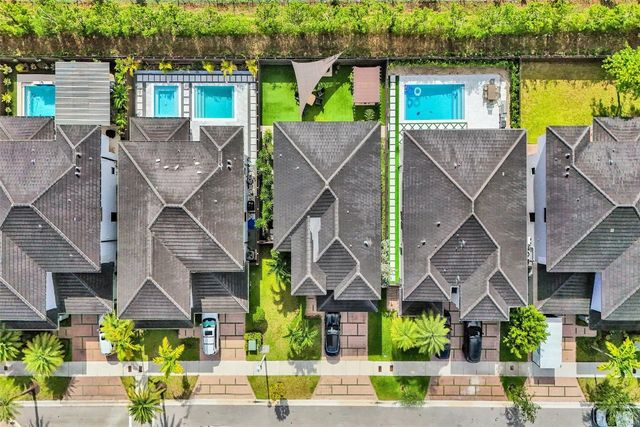 15501 NW 88th Avenue 15501, Miami Lakes, FL 33018