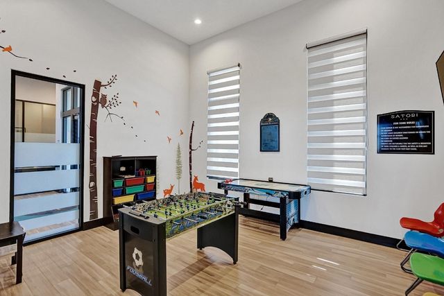 15501 NW 88th Avenue 15501, Miami Lakes, FL 33018