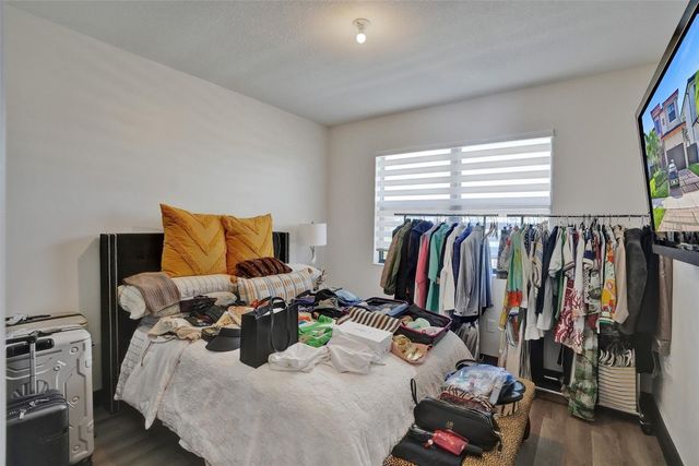 15501 NW 88th Avenue 15501, Miami Lakes, FL 33018