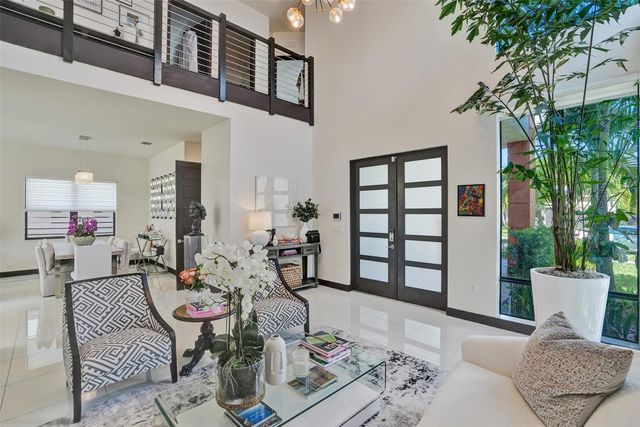 15501 NW 88th Avenue 15501, Miami Lakes, FL 33018