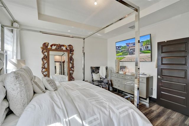 15501 NW 88th Avenue 15501, Miami Lakes, FL 33018