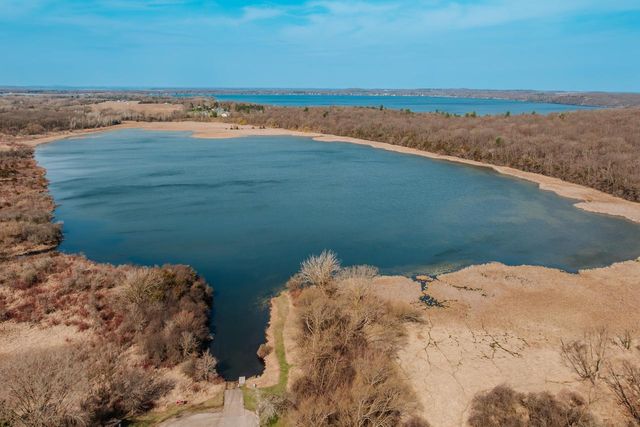 W2252 Spring Lake ROAD, Markesan, WI 53946