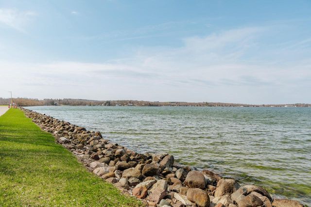 W2252 Spring Lake ROAD, Markesan, WI 53946