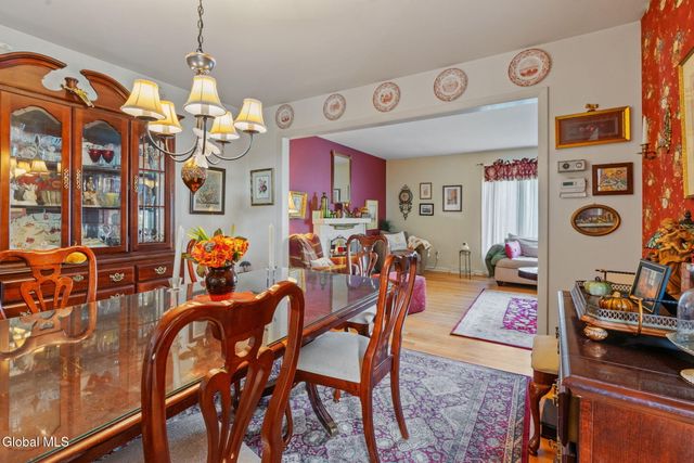 1226 Hempstead Road, Niskayuna, NY 12309