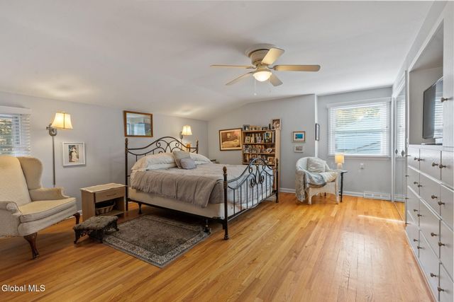 1226 Hempstead Road, Niskayuna, NY 12309
