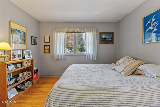 1226 Hempstead Road, Niskayuna, NY 12309