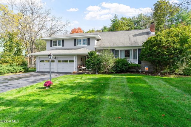 1226 Hempstead Road, Niskayuna, NY 12309