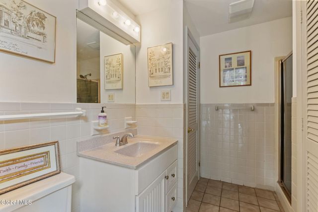 1226 Hempstead Road, Niskayuna, NY 12309