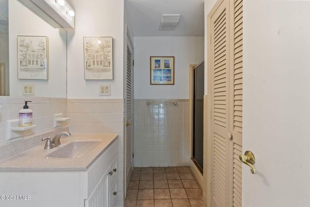 1226 Hempstead Road, Niskayuna, NY 12309