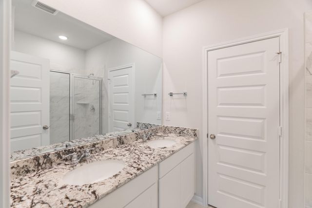 37 Courageous Side Way, Magnolia, TX 77354