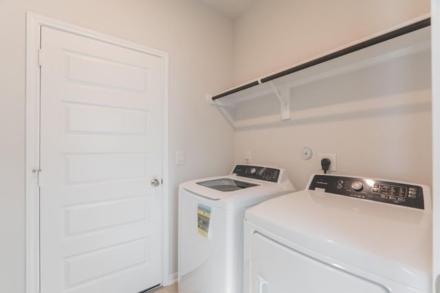 37 Courageous Side Way, Magnolia, TX 77354