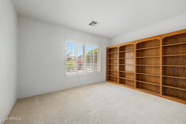 9228 E CHAMPAGNE Drive, Sun Lakes, AZ 85248