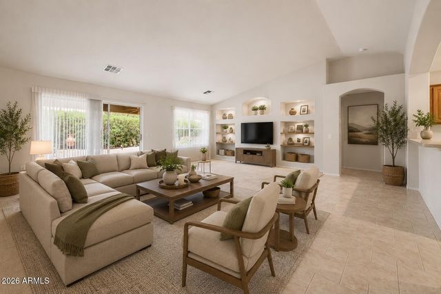 9228 E CHAMPAGNE Drive, Sun Lakes, AZ 85248