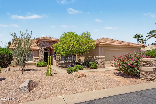 9228 E CHAMPAGNE Drive, Sun Lakes, AZ 85248