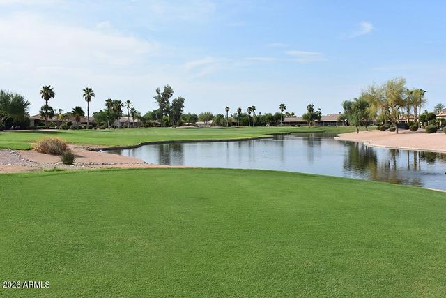 9228 E CHAMPAGNE Drive, Sun Lakes, AZ 85248