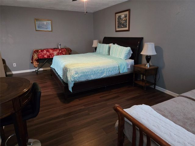 503 Fawnwood Drive, Missouri City, TX 77489