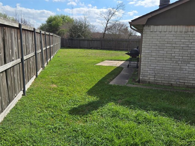 503 Fawnwood Drive, Missouri City, TX 77489