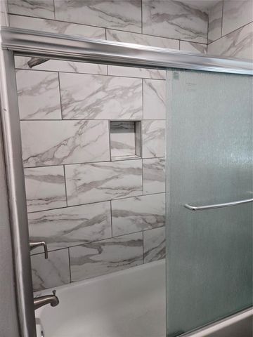 503 Fawnwood Drive, Missouri City, TX 77489