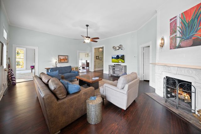 526 W Houston Street, Tyler, TX 75702