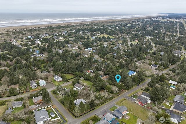 185 S Narwhal Loop SW, Ocean Shores, WA 98569