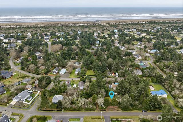 185 S Narwhal Loop SW, Ocean Shores, WA 98569