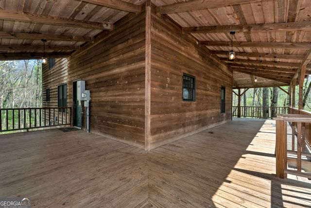 2640 Ben T Huiet Hwy, Clarkesville, GA 30523