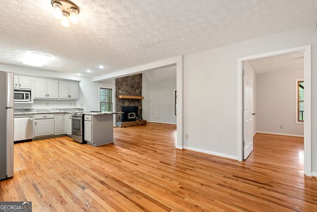 2640 Ben T Huiet Hwy, Clarkesville, GA 30523