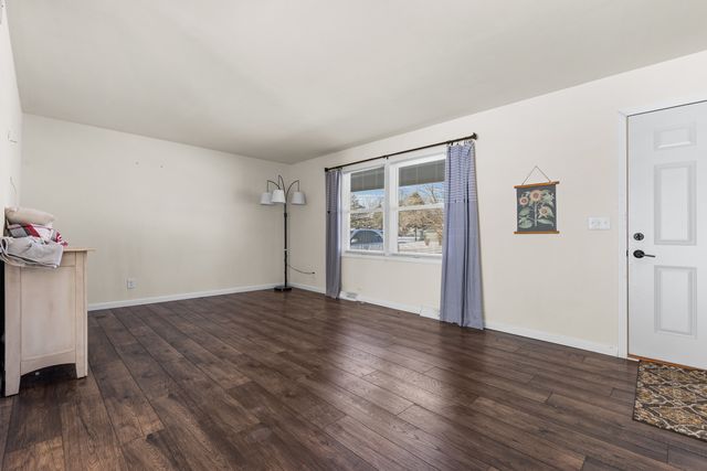 4446 Scarlet Oak Drive, Rockford, IL 61109