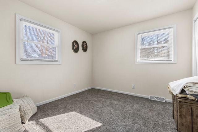 4446 Scarlet Oak Drive, Rockford, IL 61109